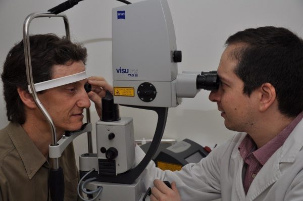 Процесс лазерного лечения вторичной катаракты